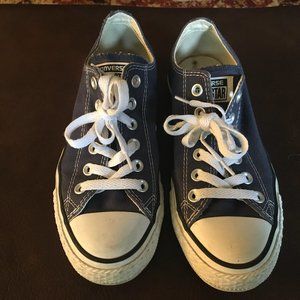 WOMEN'S CONVERSE CHUCK TAYLOR LOW TOP CASUAL SHOES